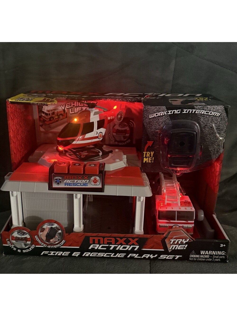 Maxx Action Lights & Sounds Fire & Rescue Play Set (damaged box)